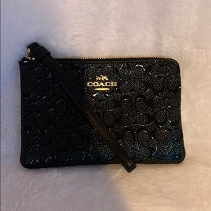 Coach wristlet wallet